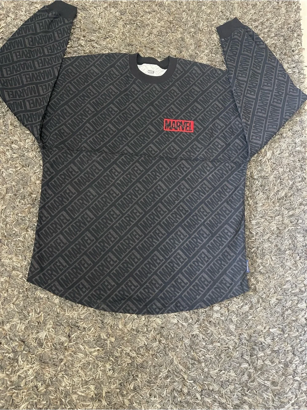 Disney Parks Marvel Monogram Spirit Jersey Medium Black Red Logo